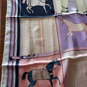 Scarf Show Horse Design